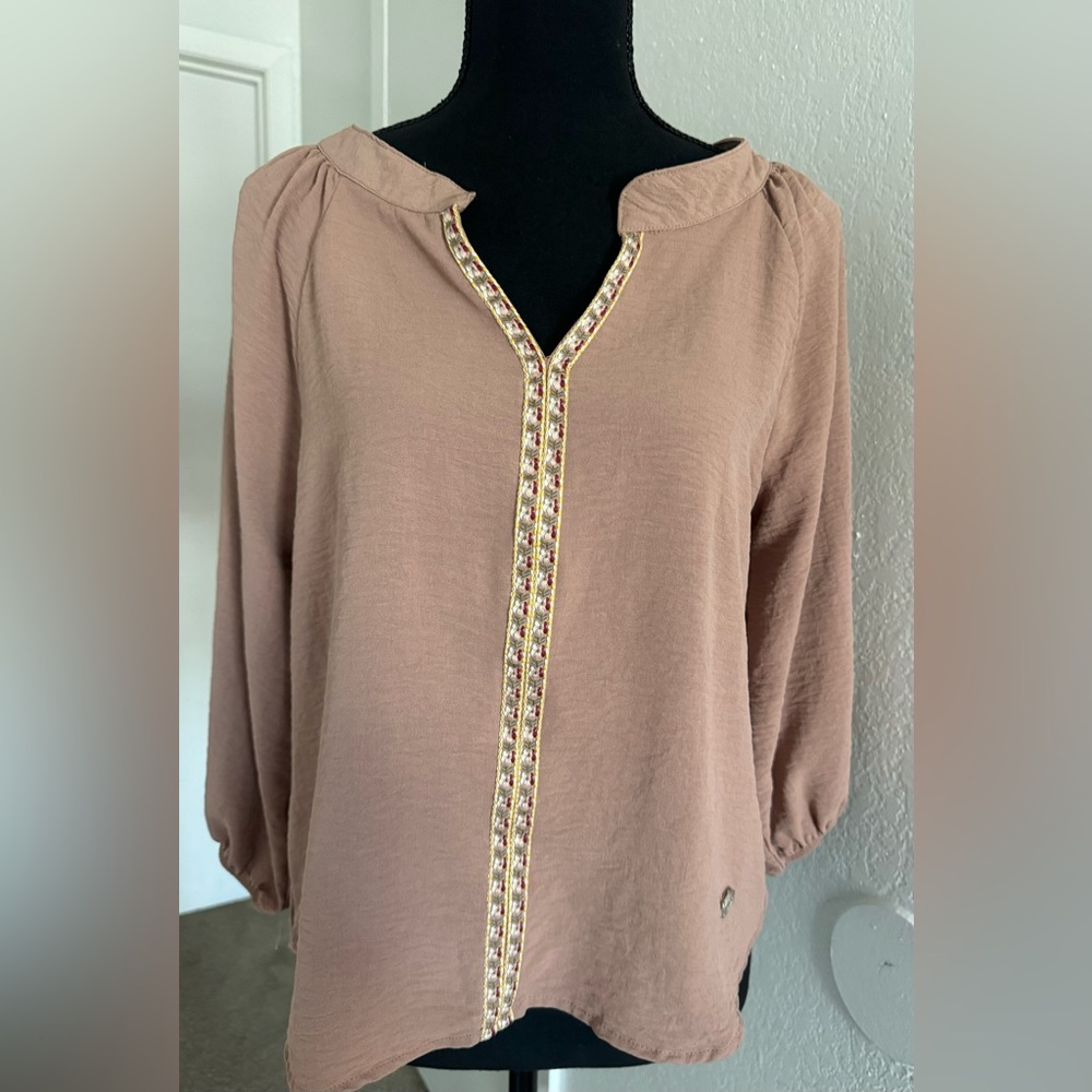 Adrienne Vittadini Brand Women’s Blouse